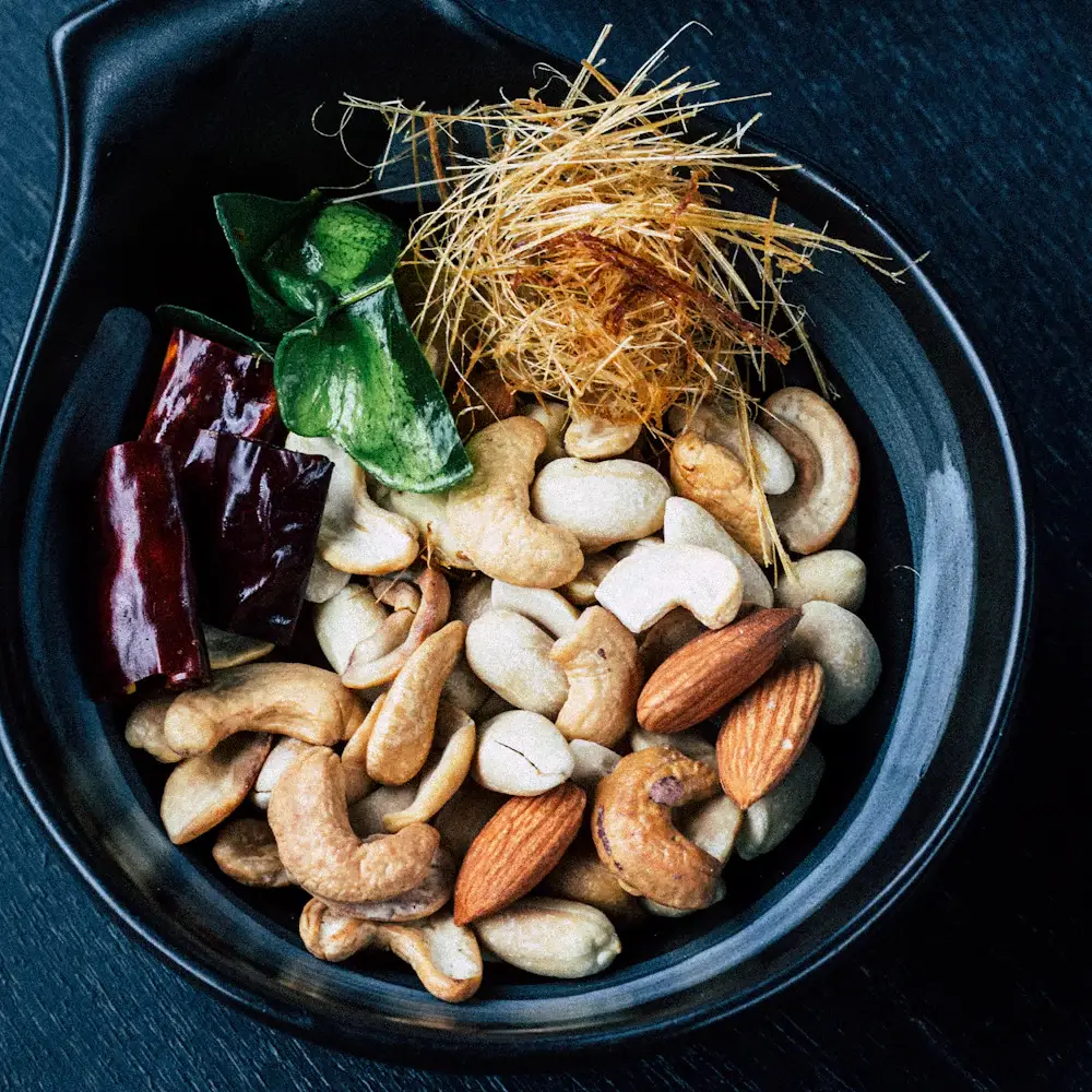 Nut mix snack